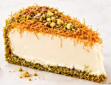 Kunafa cheesecake