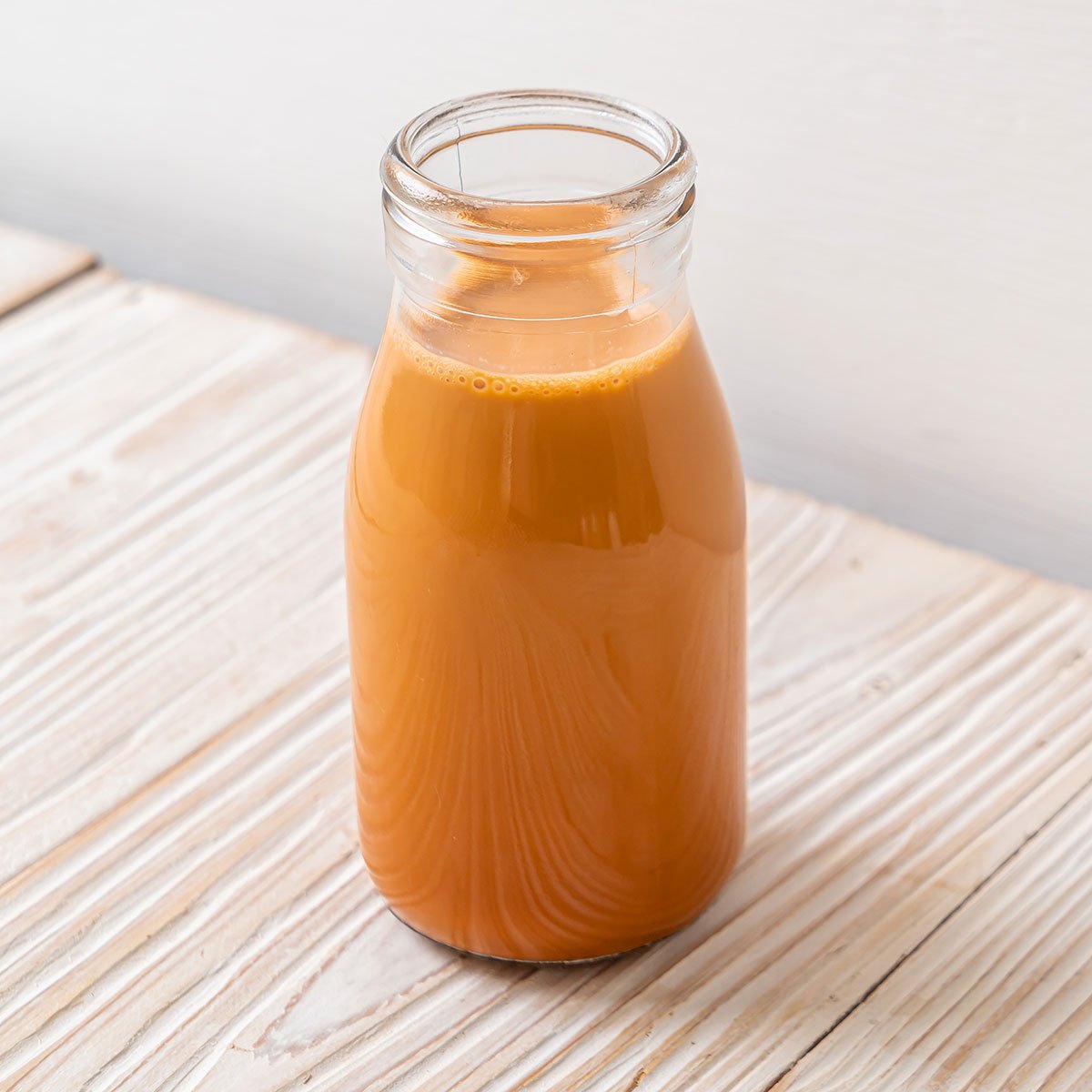 8 fakta menarik thai tea minuman khas thailand berwarna oranye