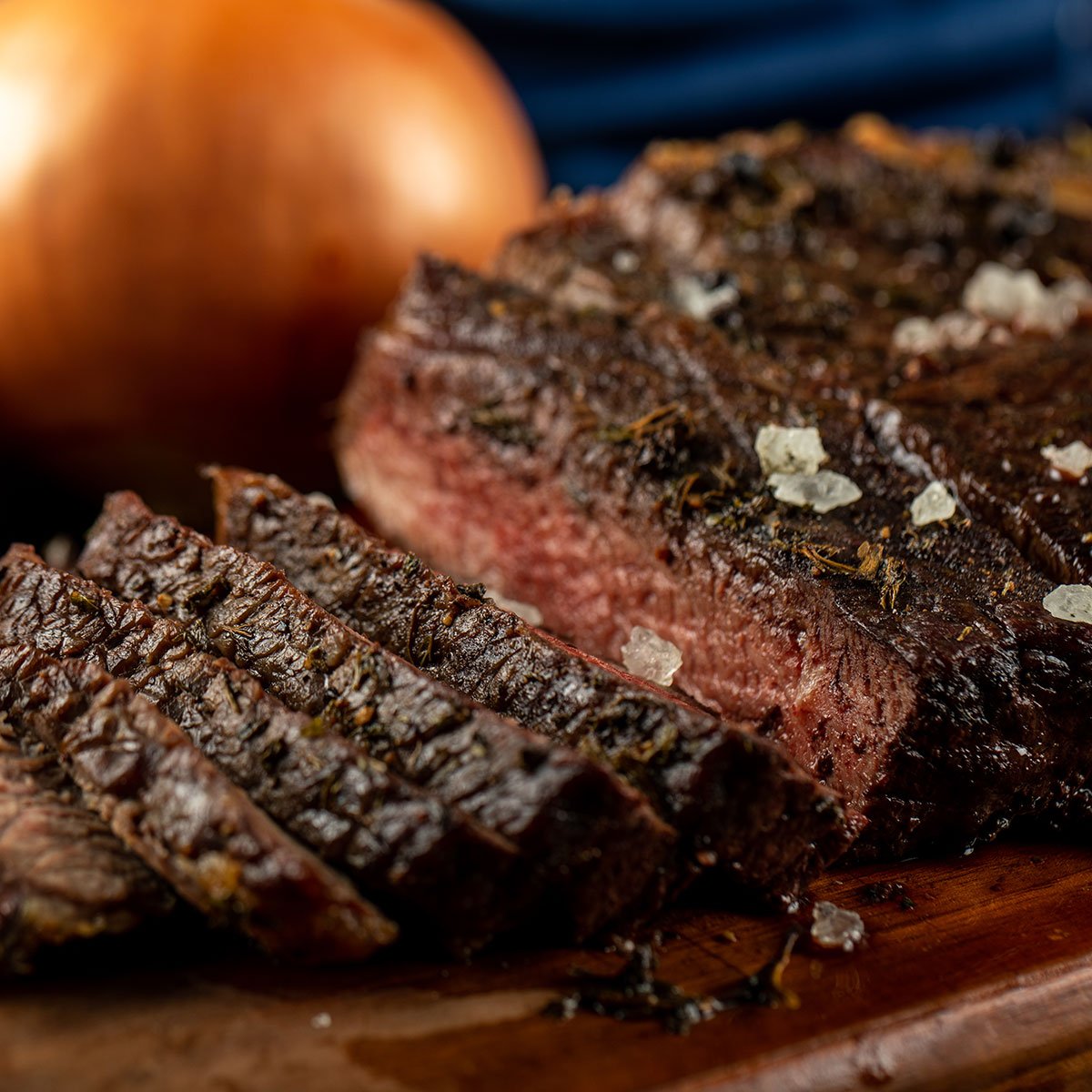 8 tingkat kematangan steak yang harus kamu tahu medium well