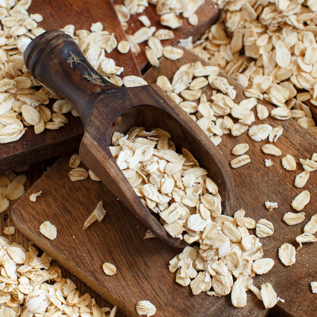 apa bedanya steel cut oats vs rolled oats bentuk rolled oat