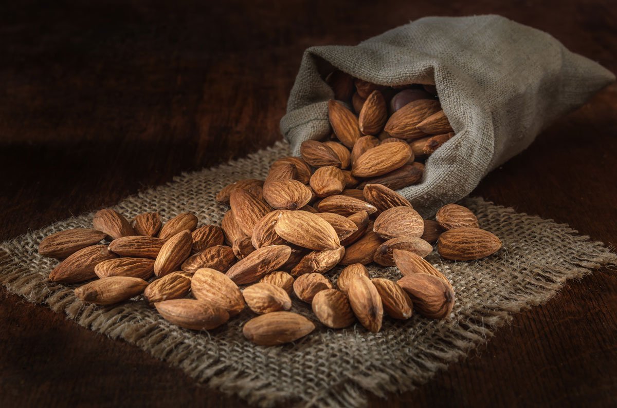 Kacang Almond